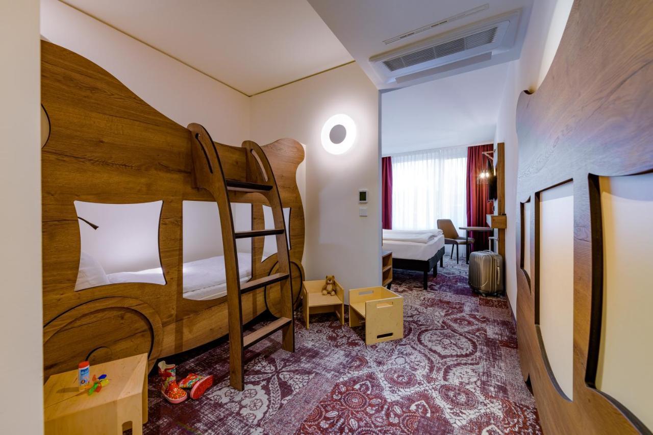 Ibis Styles Coburg Hotel Exterior foto